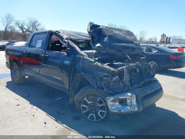 TOYOTA TUNDRA 2017 5tfdw5f13hx648822