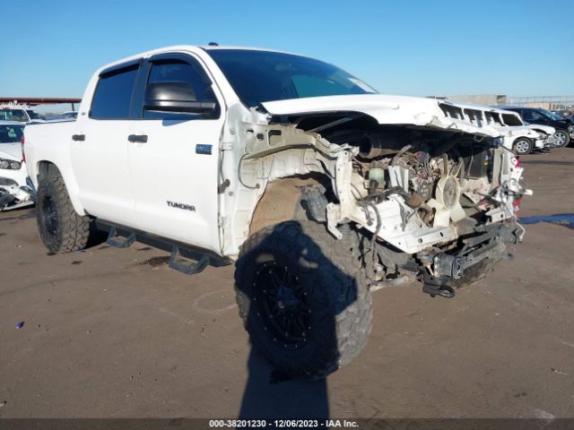 TOYOTA TUNDRA 2017 5tfdw5f15hx656730