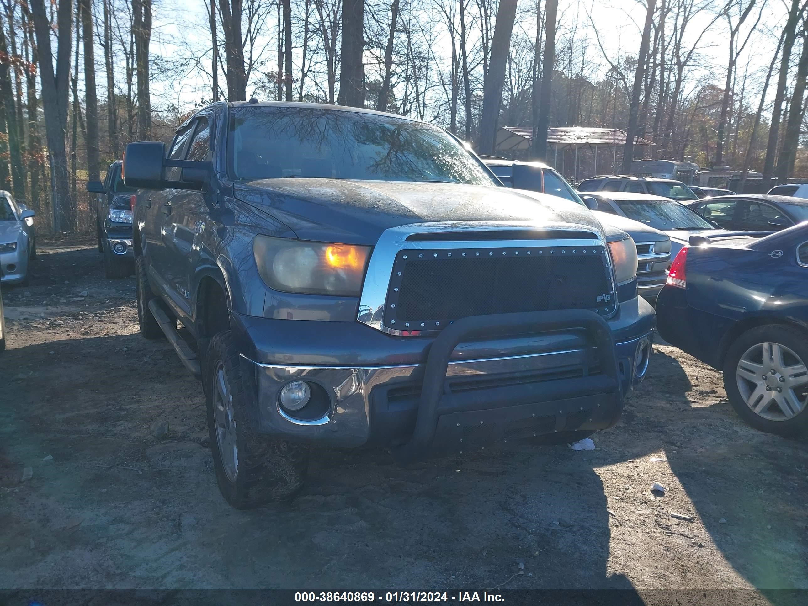 TOYOTA TUNDRA 2010 5tfdw5f16ax125672