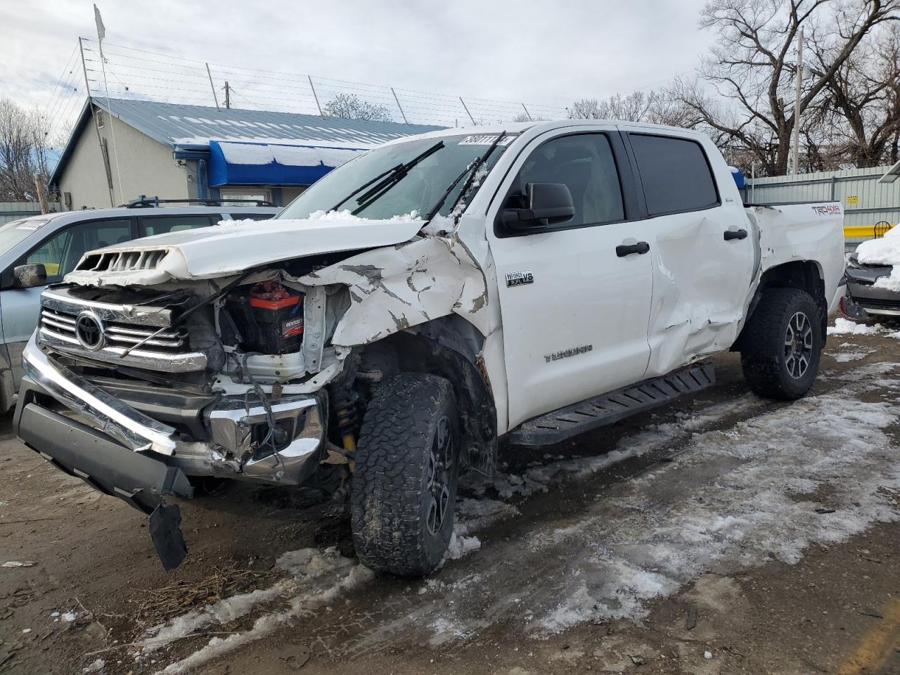 TOYOTA TUNDRA 2016 5tfdw5f18gx544258