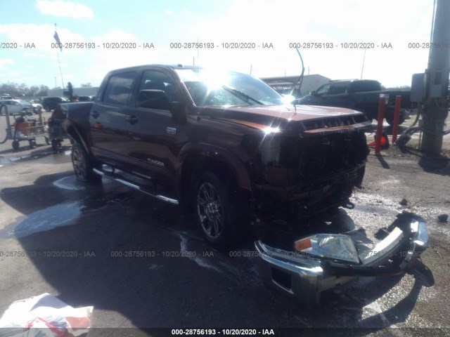 TOYOTA TUNDRA 4WD 2017 5tfdw5f18hx594904