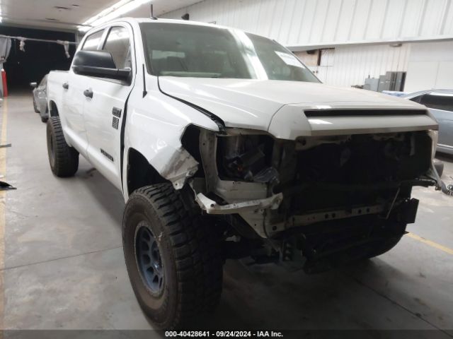 TOYOTA TUNDRA 2017 5tfdw5f18hx617808