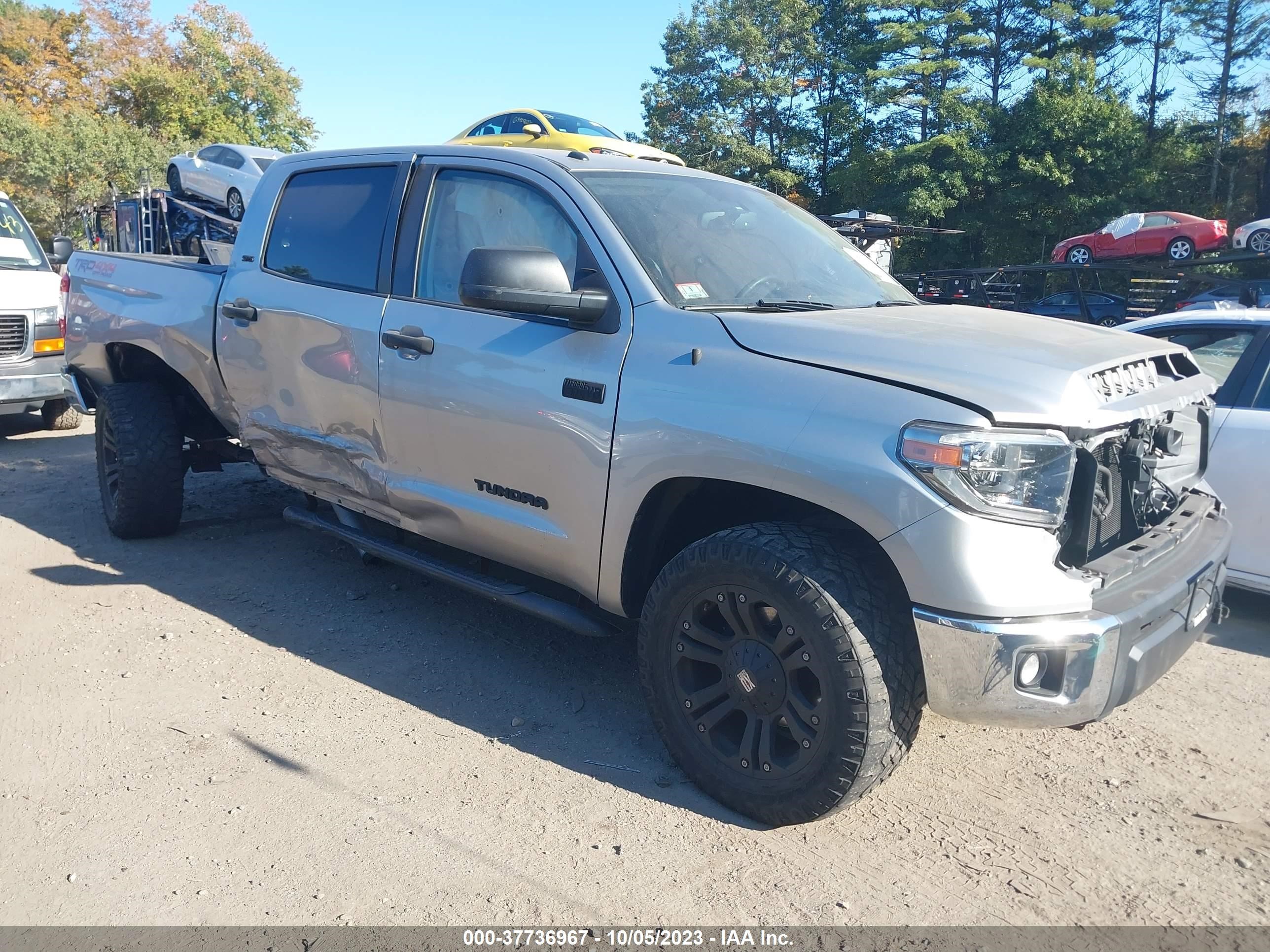 TOYOTA TUNDRA 2014 5tfdy5f10ex347317