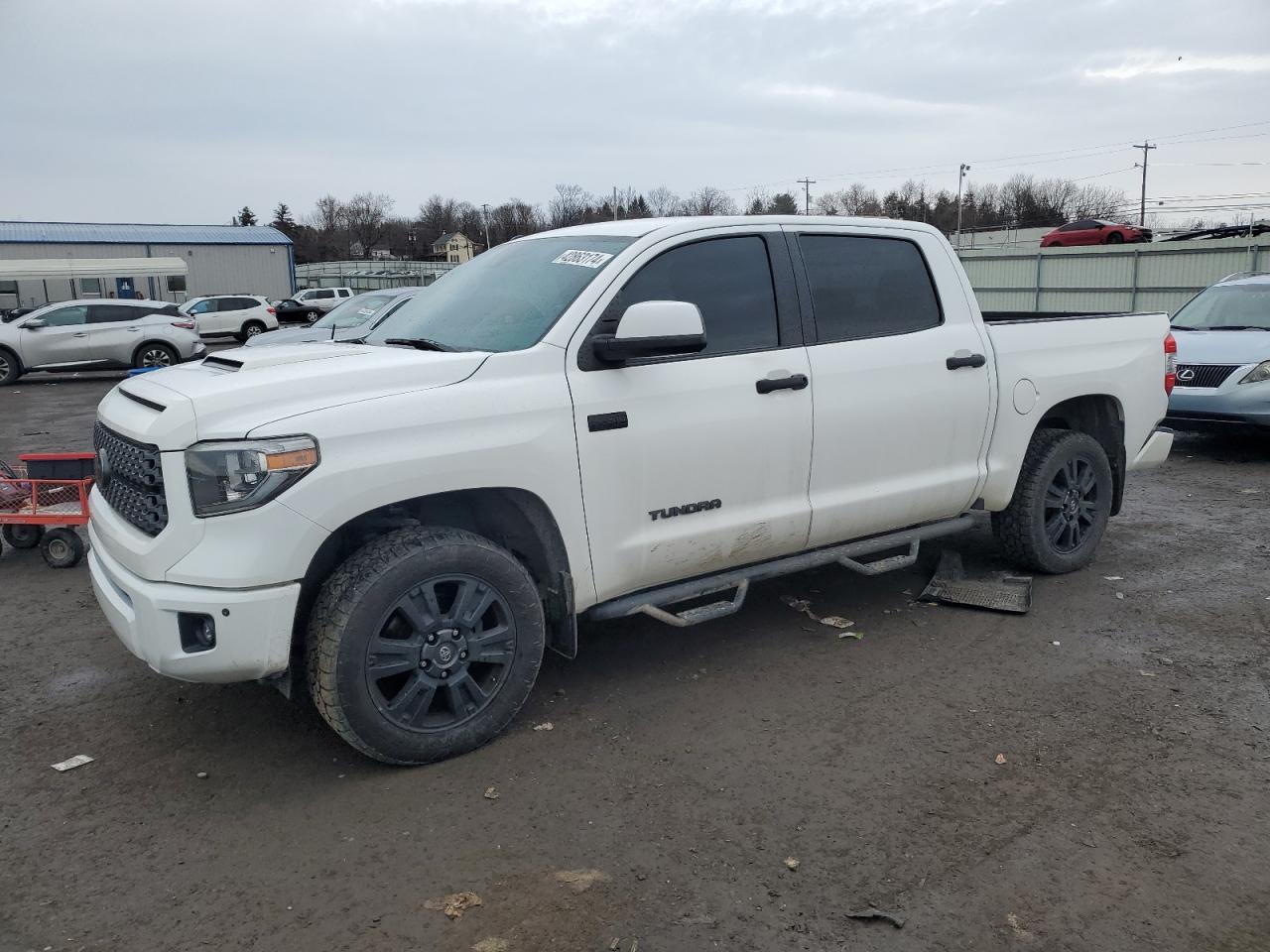 TOYOTA TUNDRA 2018 5tfdy5f10jx719345