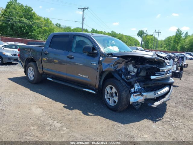 TOYOTA TUNDRA 2017 5tfdy5f11hx601864