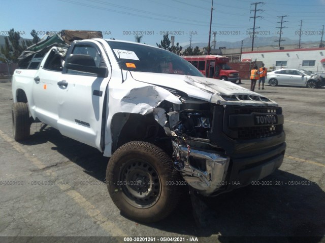 TOYOTA TUNDRA 4WD 2017 5tfdy5f11hx656167