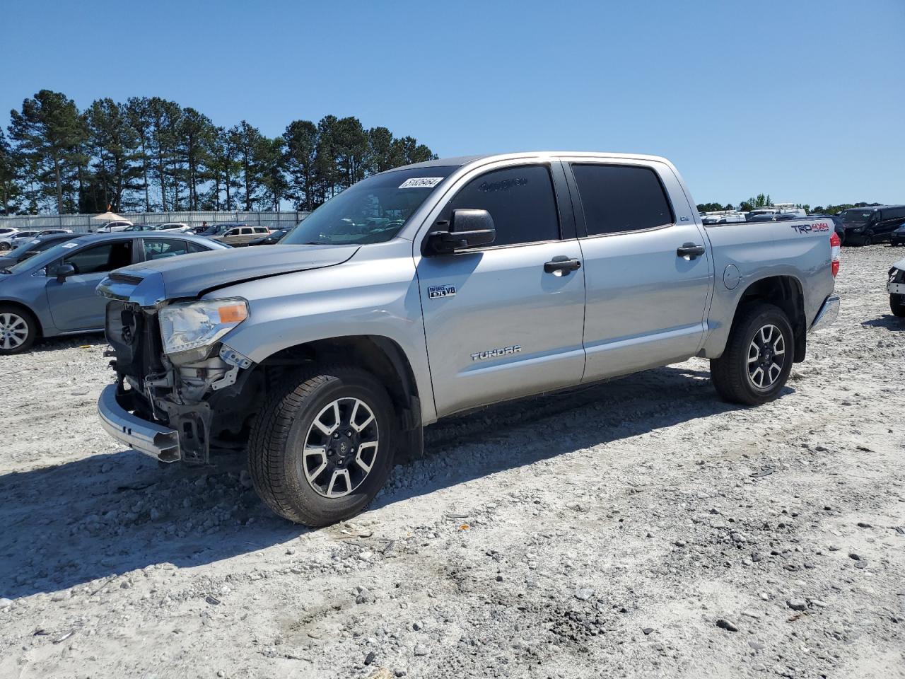 TOYOTA TUNDRA 2017 5tfdy5f12hx660695