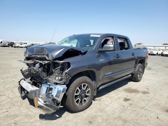 TOYOTA TUNDRA 2018 5tfdy5f12jx725146