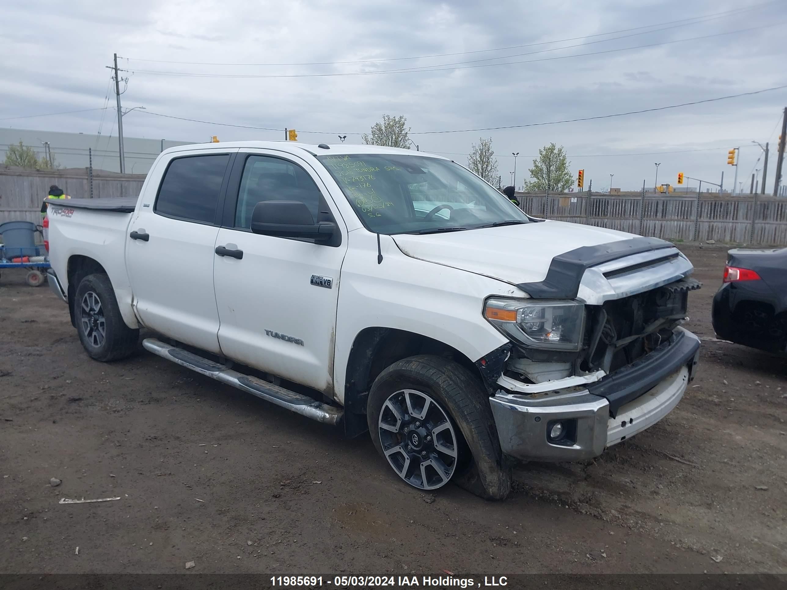 TOYOTA TUNDRA 2018 5tfdy5f12jx743176