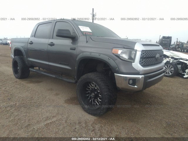 TOYOTA TUNDRA 4WD 2018 5tfdy5f13jx701311