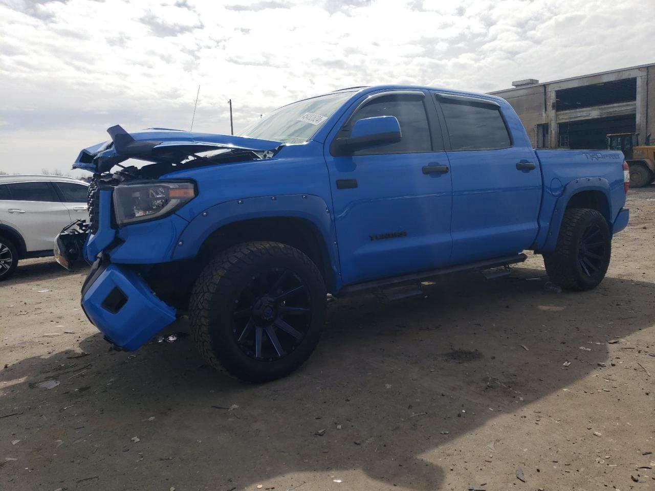 TOYOTA TUNDRA 2019 5tfdy5f13kx848388