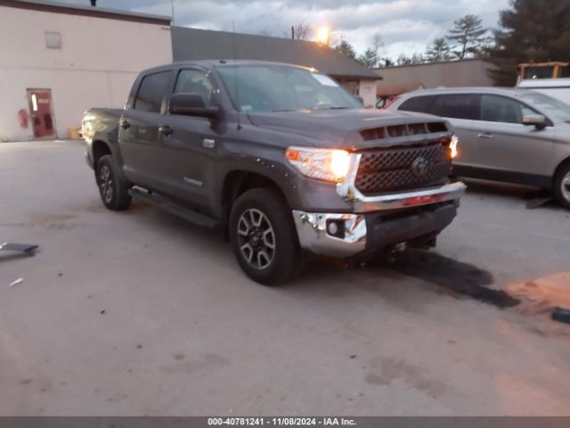 TOYOTA TUNDRA 2017 5tfdy5f15hx642904