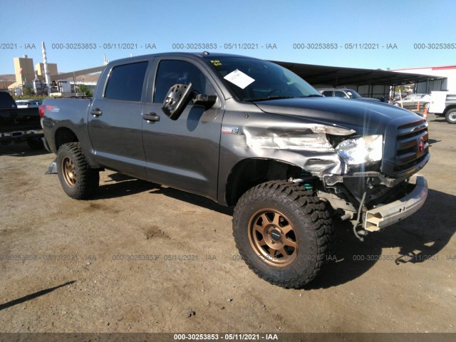 TOYOTA TUNDRA 4WD TRUCK 2011 5tfdy5f17bx161320