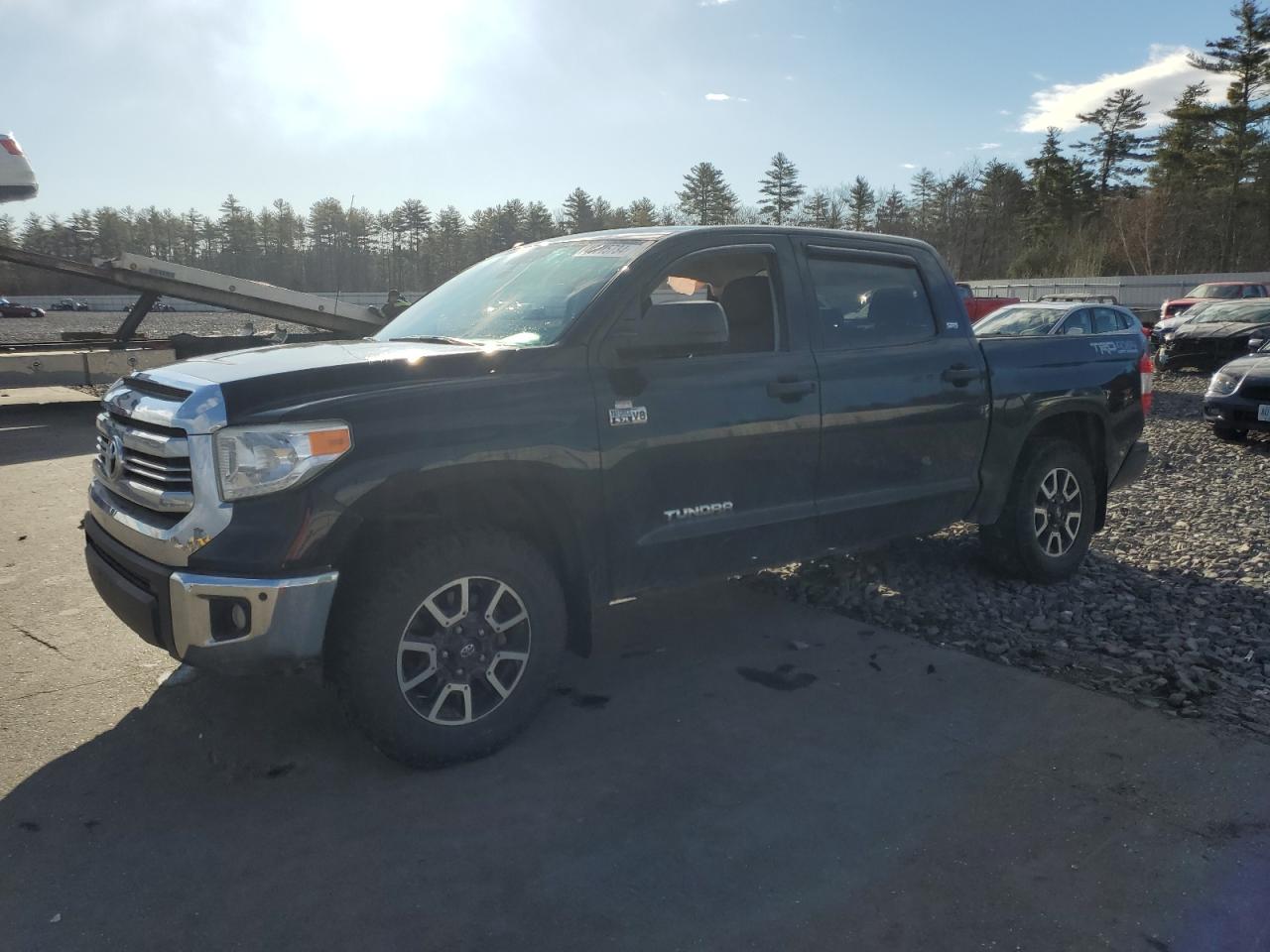 TOYOTA TUNDRA 2016 5tfdy5f17gx552524