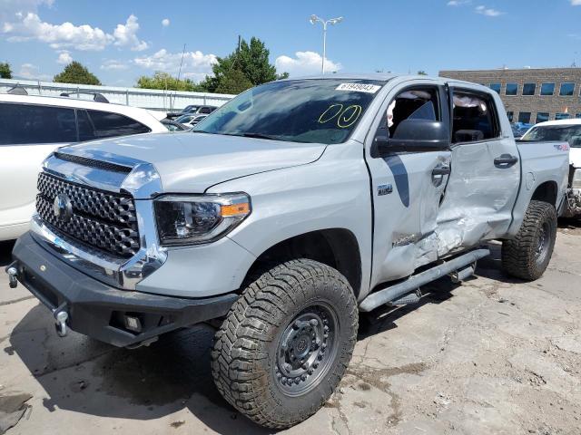 TOYOTA TUNDRA 2018 5tfdy5f17jx720797