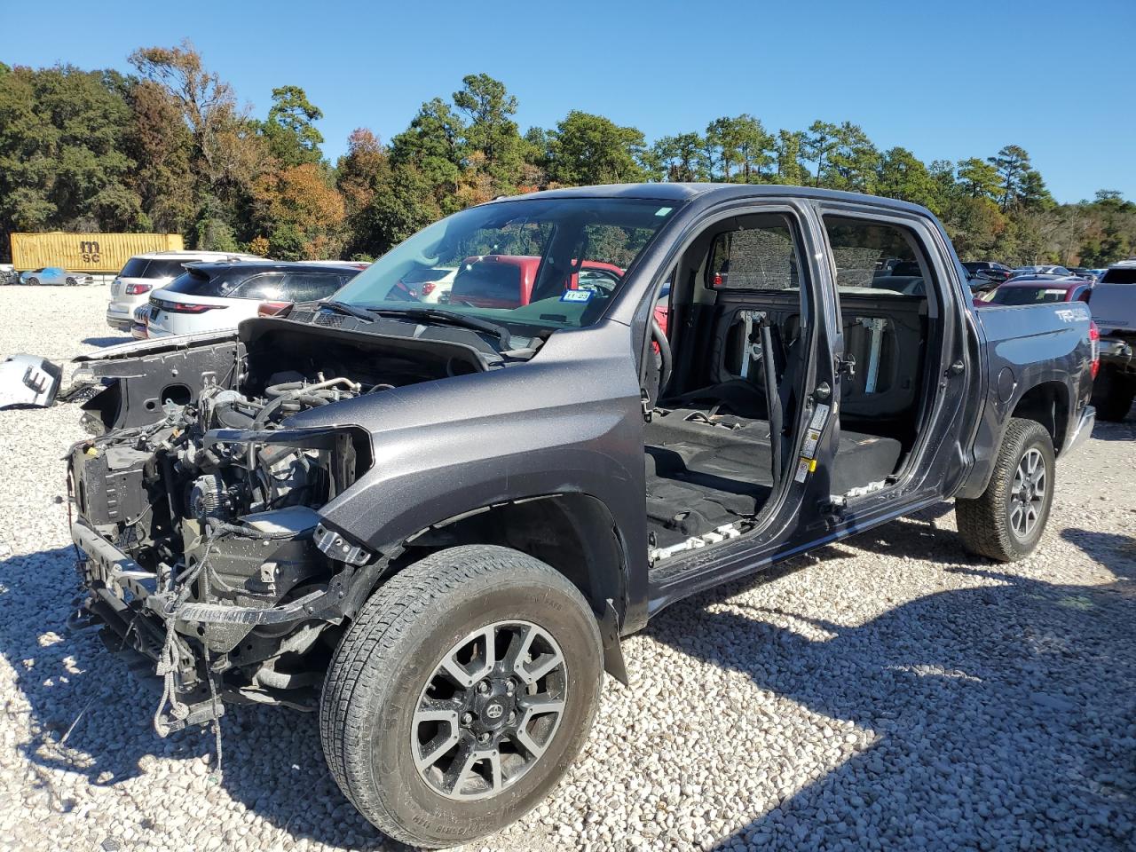 TOYOTA TUNDRA 2019 5tfdy5f17kx833277