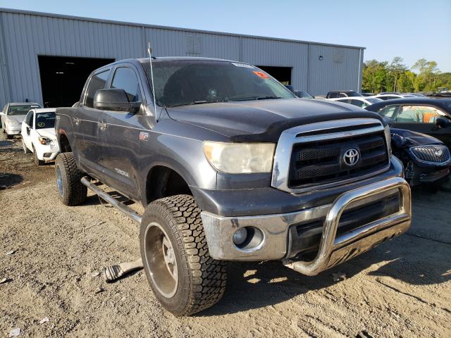 TOYOTA TUNDRA CRE 2010 5tfdy5f18ax131497