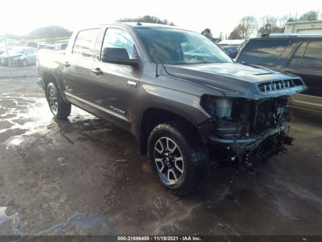 TOYOTA TUNDRA 4WD TRUCK 2016 5tfdy5f18gx495685