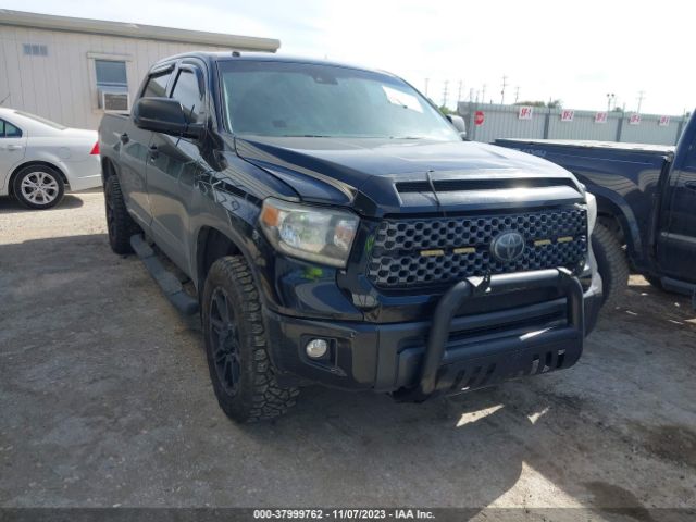 TOYOTA TUNDRA 2018 5tfdy5f18jx702261