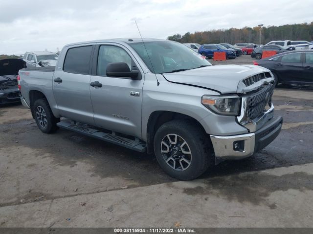 TOYOTA TUNDRA 2018 5tfdy5f18jx763836