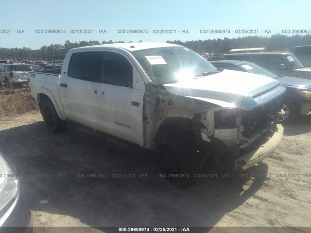 TOYOTA TUNDRA 4WD 2018 5tfdy5f19jx700499