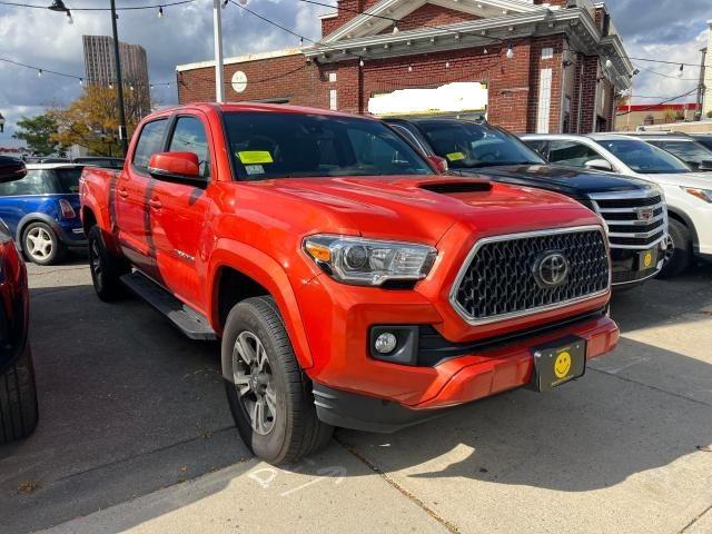 TOYOTA TACOMA DOU 2018 5tfdz5bn9jx029325