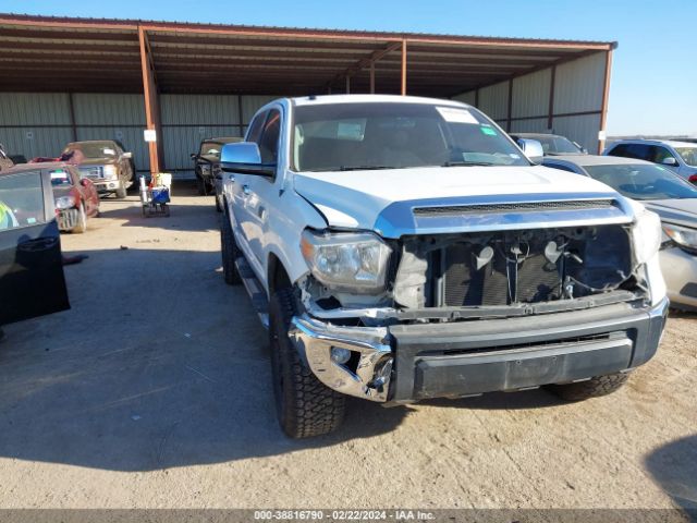 TOYOTA TUNDRA 2017 5tfem5f10hx111612