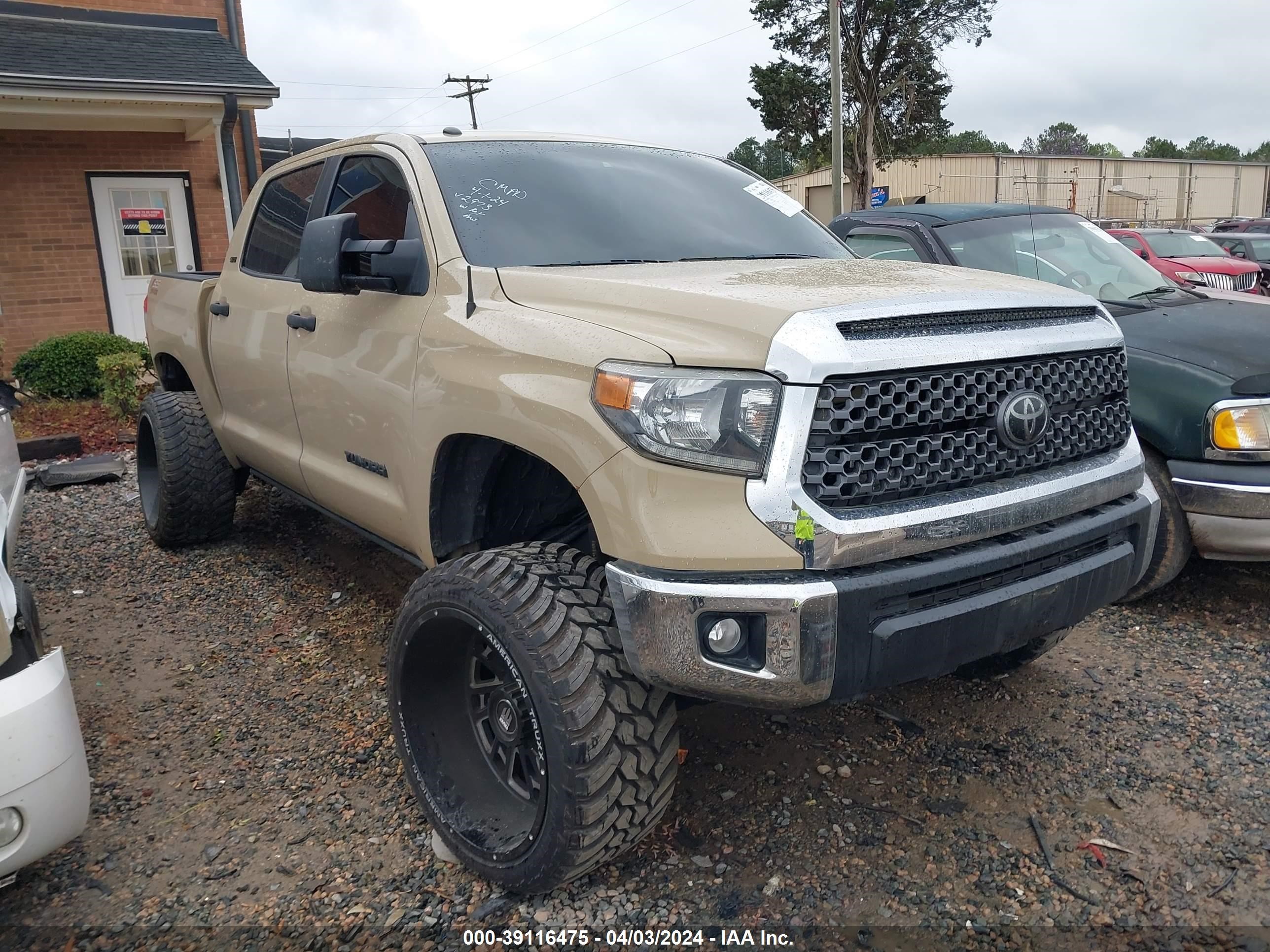 TOYOTA TUNDRA 2019 5tfem5f11kx142973