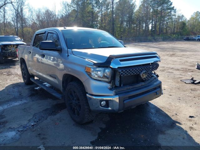 TOYOTA TUNDRA 2019 5tfem5f12kx140536