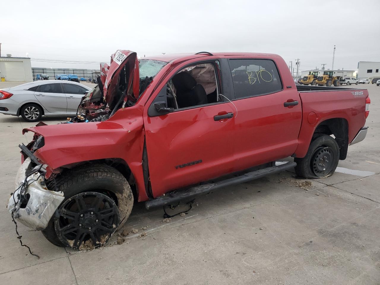 TOYOTA TUNDRA 2019 5tfem5f14kx139646