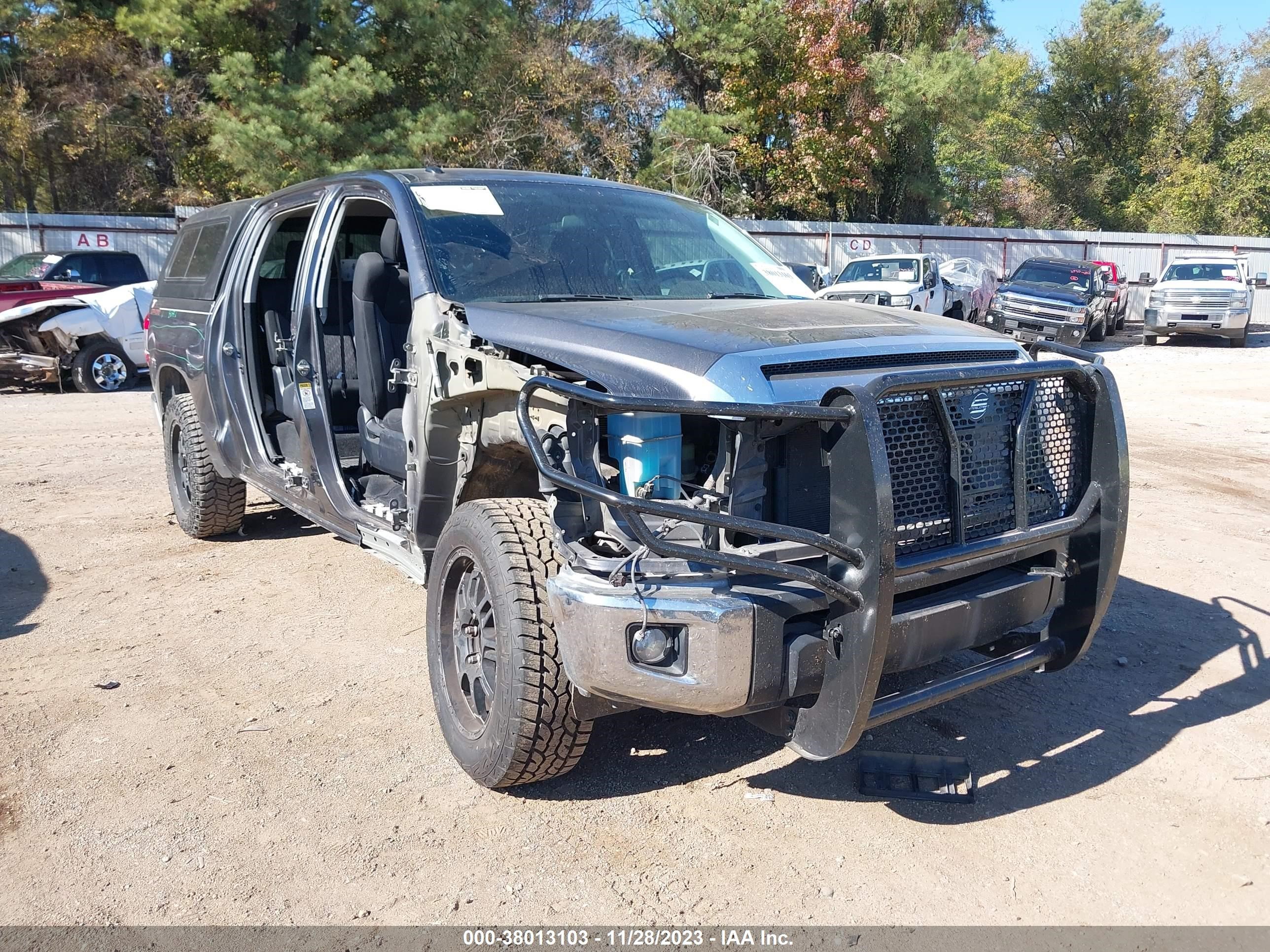 TOYOTA TUNDRA 2017 5tfem5f15hx112609