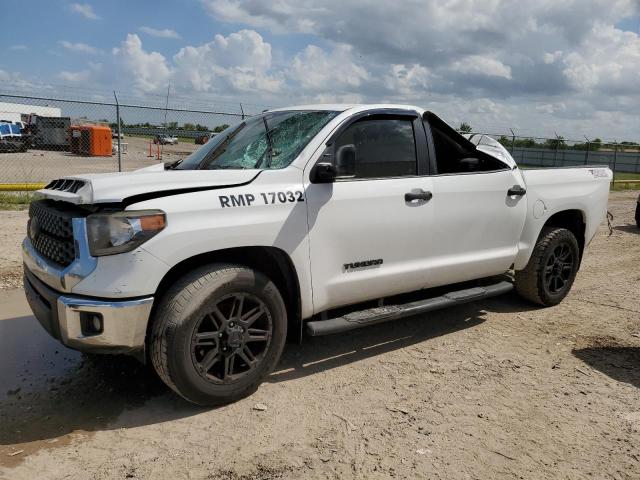 TOYOTA TUNDRA 2018 5tfem5f18jx123660