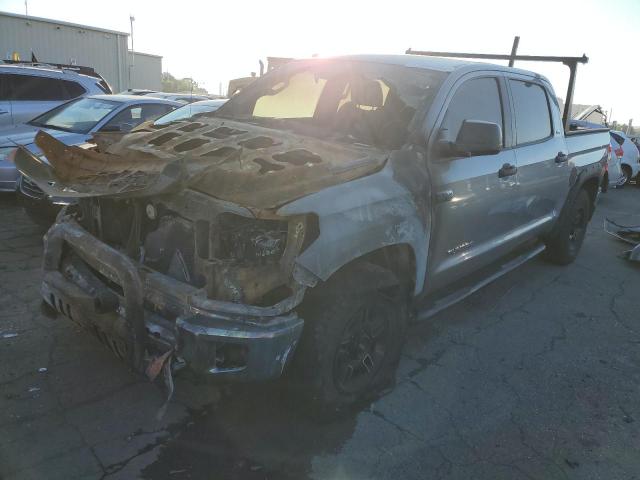 TOYOTA TUNDRA CRE 2017 5tfey5f14hx227299