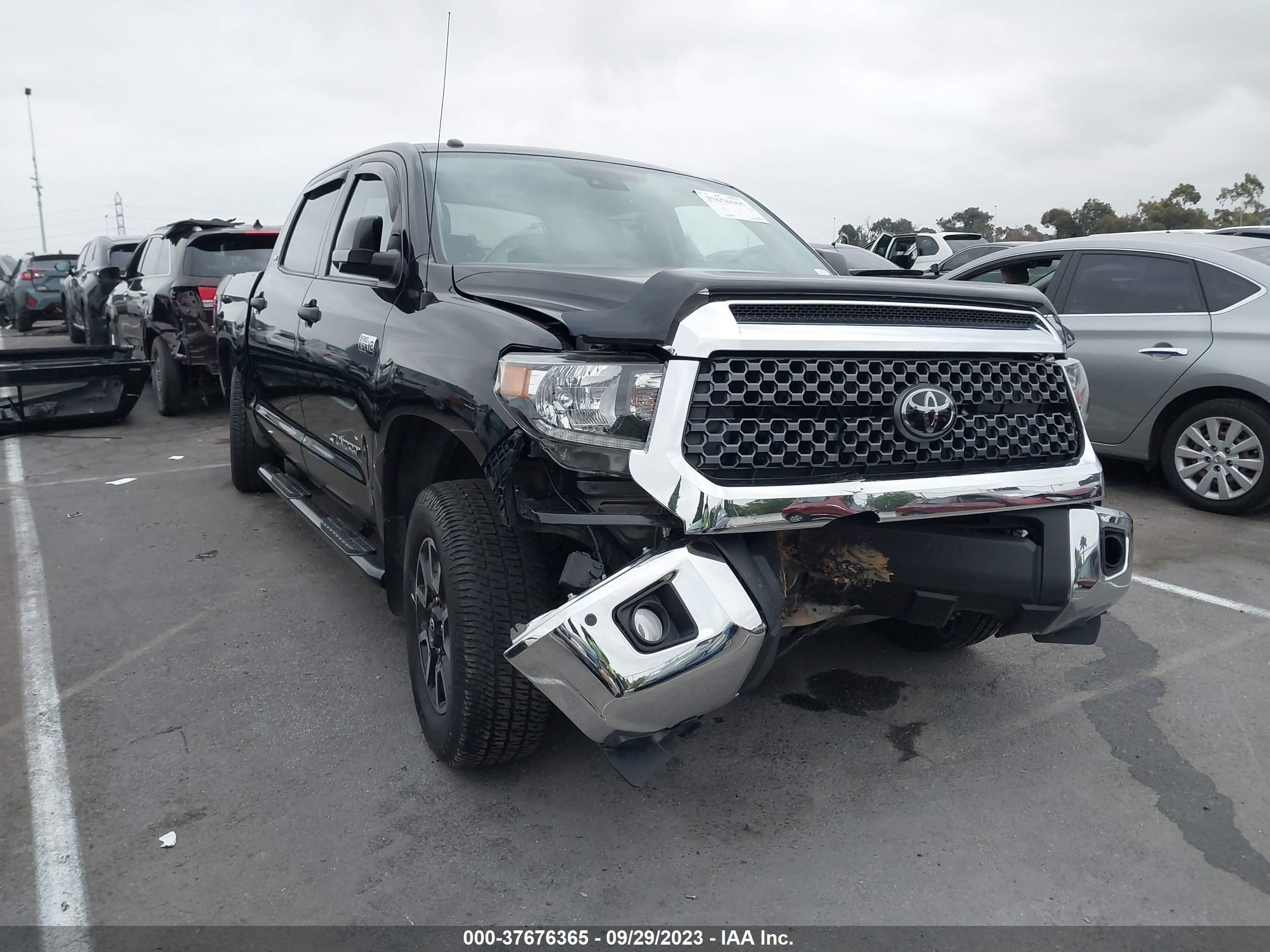 TOYOTA TUNDRA 2018 5tfey5f15jx235739