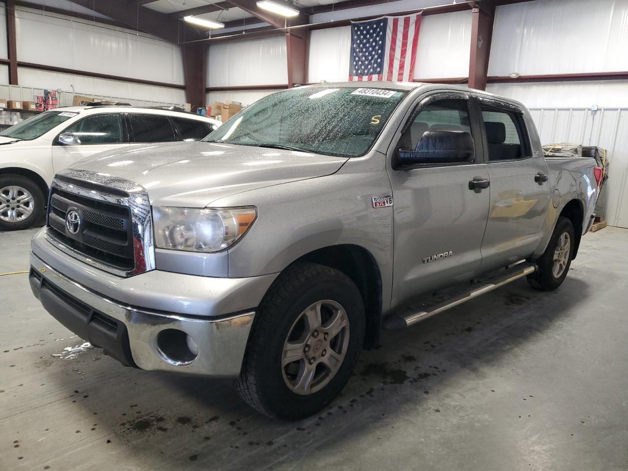 TOYOTA TUNDRA 2011 5tfey5f18bx098734