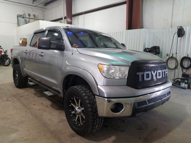 TOYOTA TUNDRA CRE 2010 5tfhw5f10ax124812