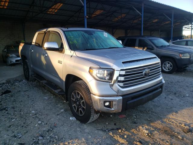 TOYOTA TUNDRA CRE 2018 5tfhw5f18jx711775