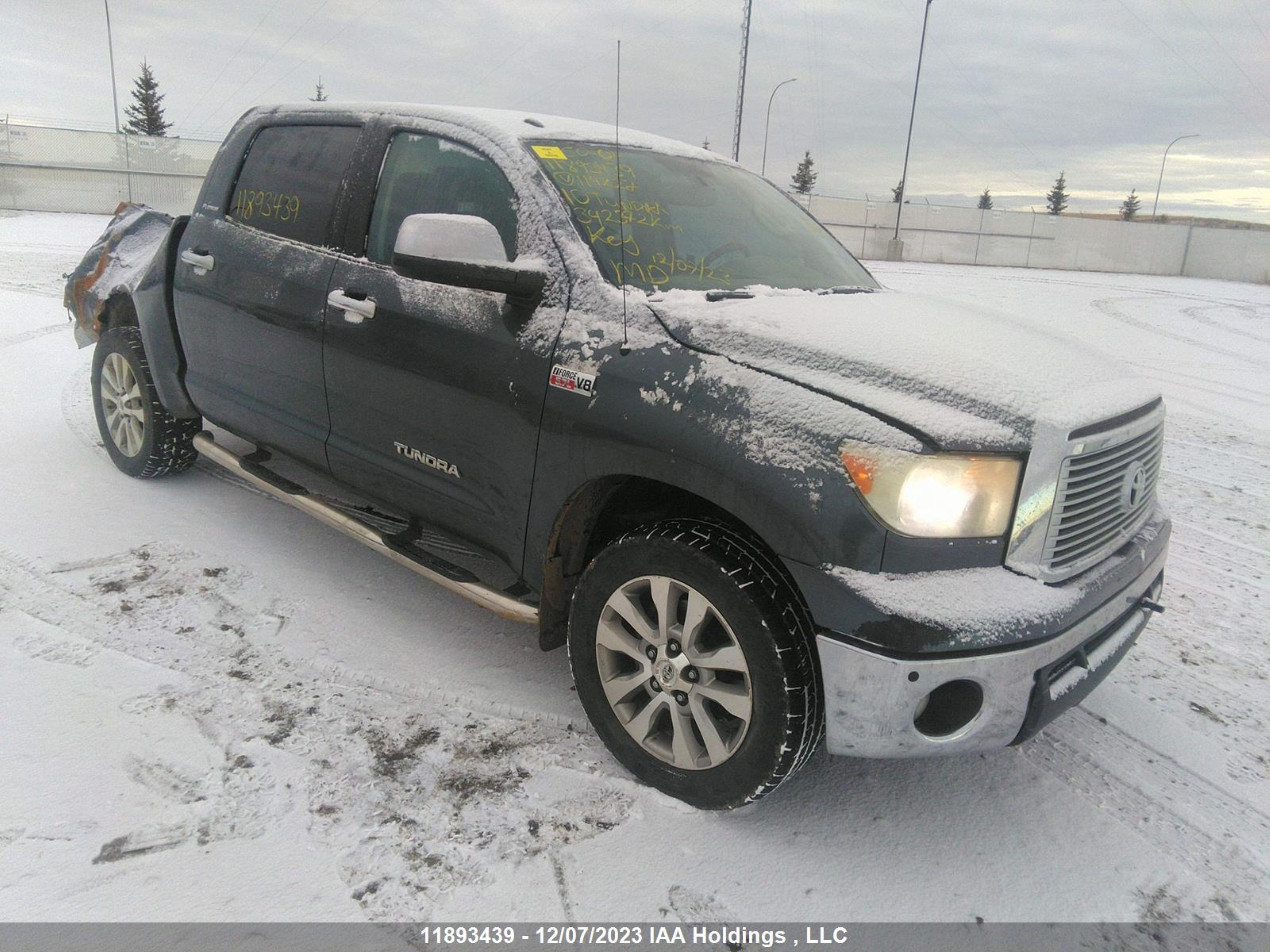 TOYOTA TUNDRA 2010 5tfhy5f12ax114227