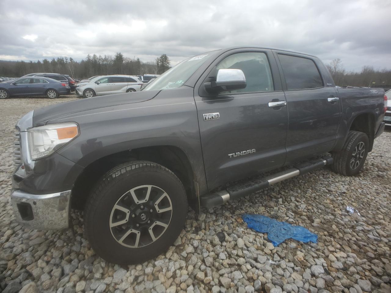 TOYOTA TUNDRA 2017 5tfhy5f14hx621298