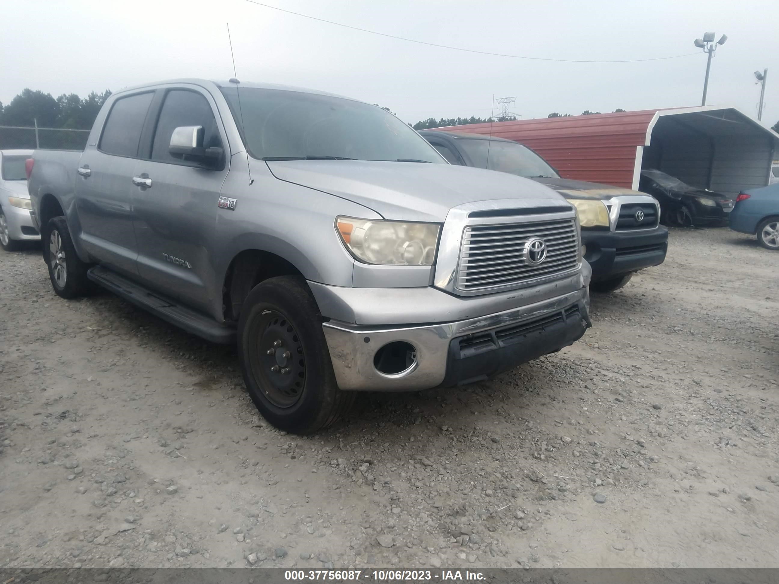 TOYOTA TUNDRA 2011 5tfhy5f1xbx199769