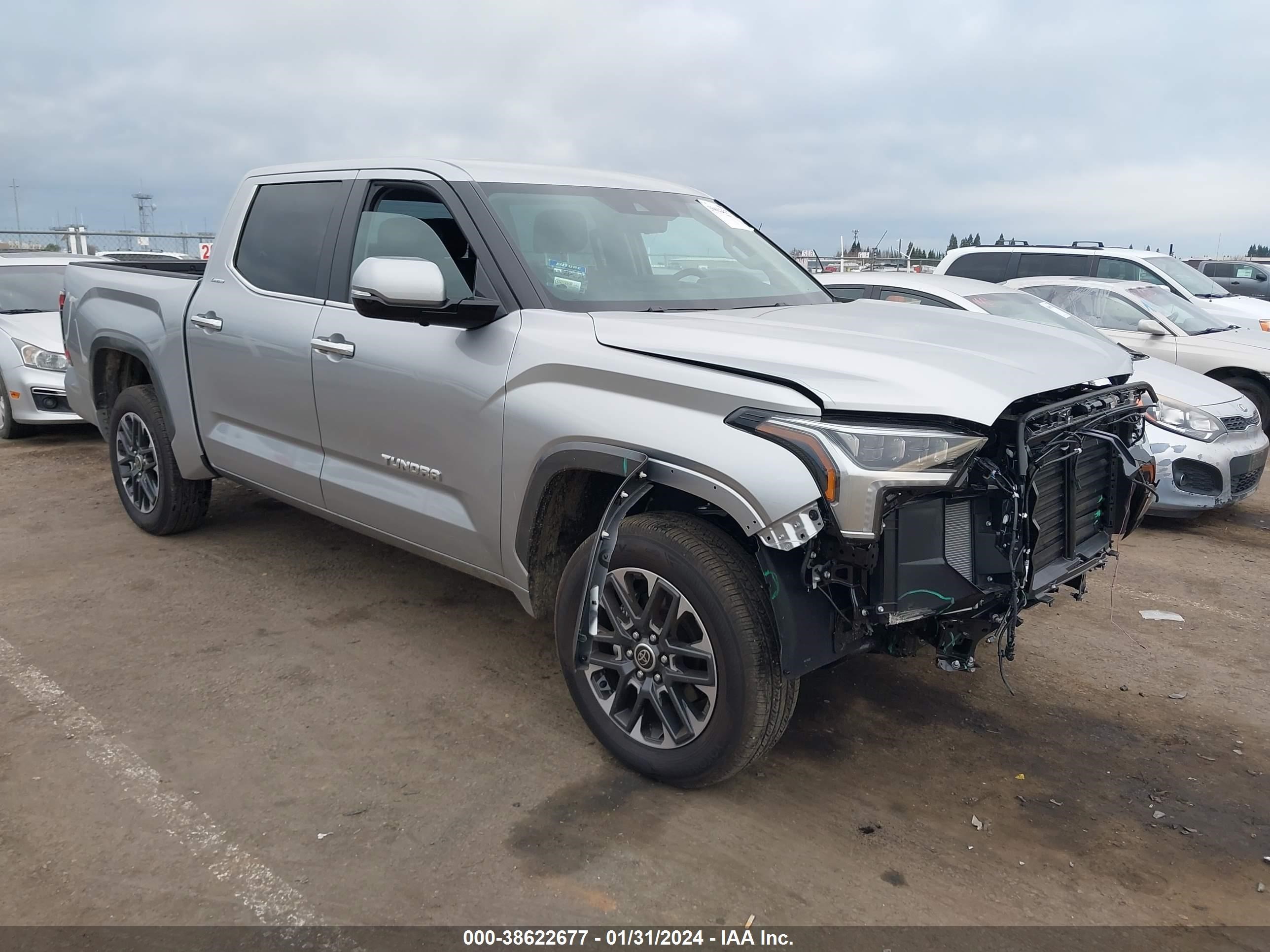 TOYOTA TUNDRA 2024 5tfja5db4rx132807