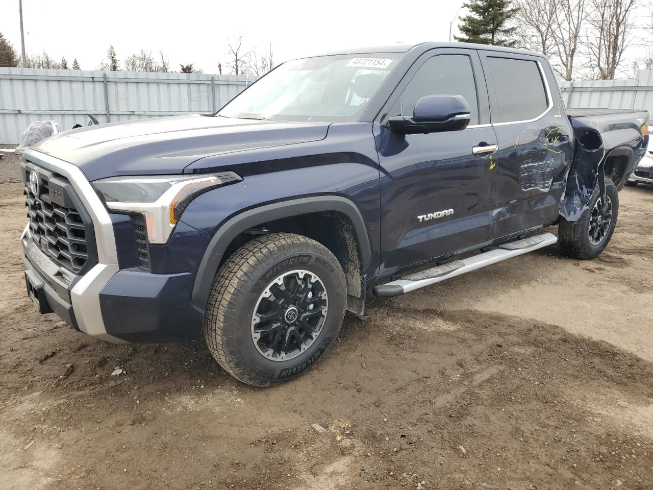 TOYOTA TUNDRA 2023 5tfja5db8px112606