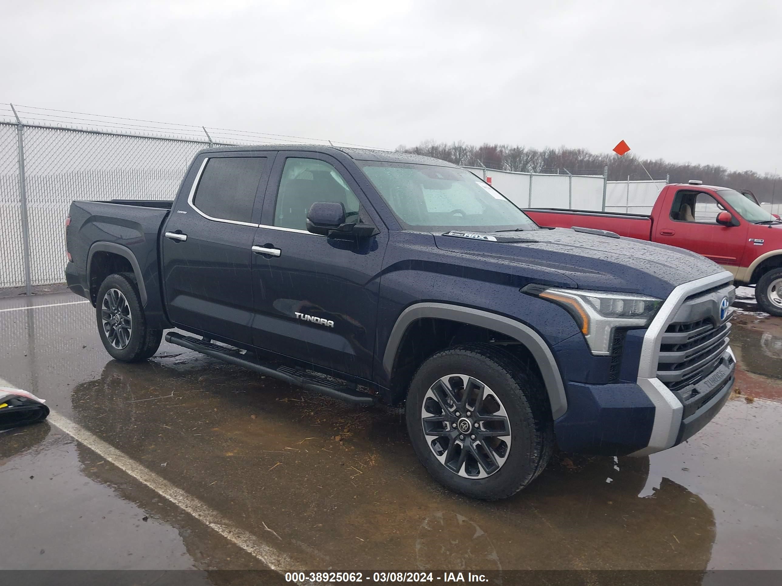 TOYOTA TUNDRA 2024 5tfjc5db2rx045904