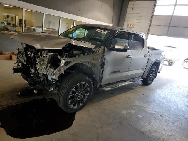 TOYOTA TUNDRA CRE 2023 5tfjc5db3px018658