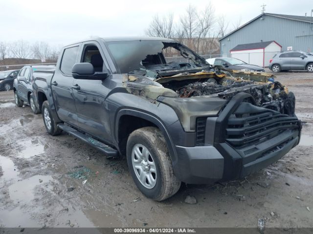 TOYOTA TUNDRA 2023 5tfkb5db1px070314