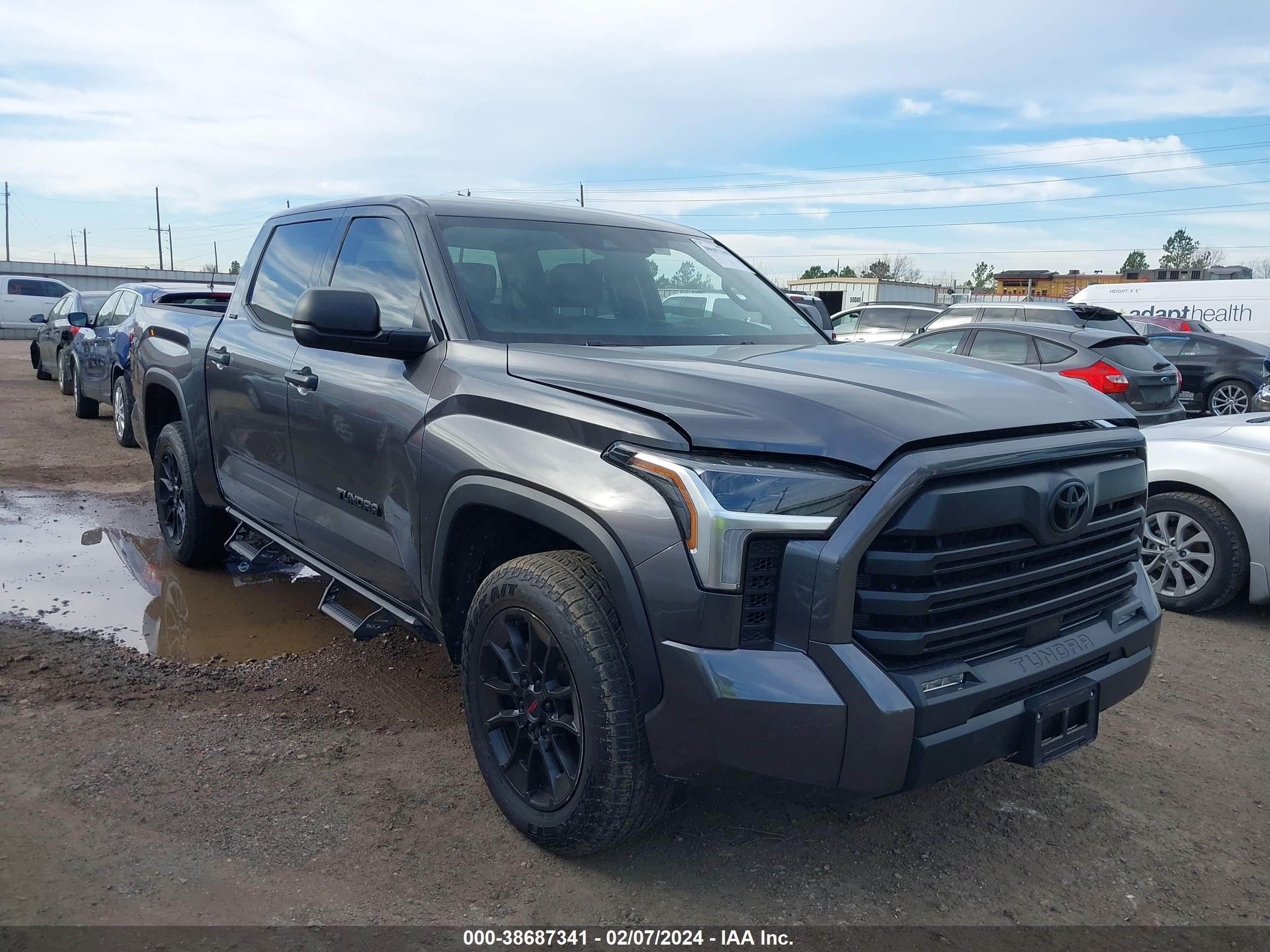 TOYOTA TUNDRA 2023 5tfla5db9px081374