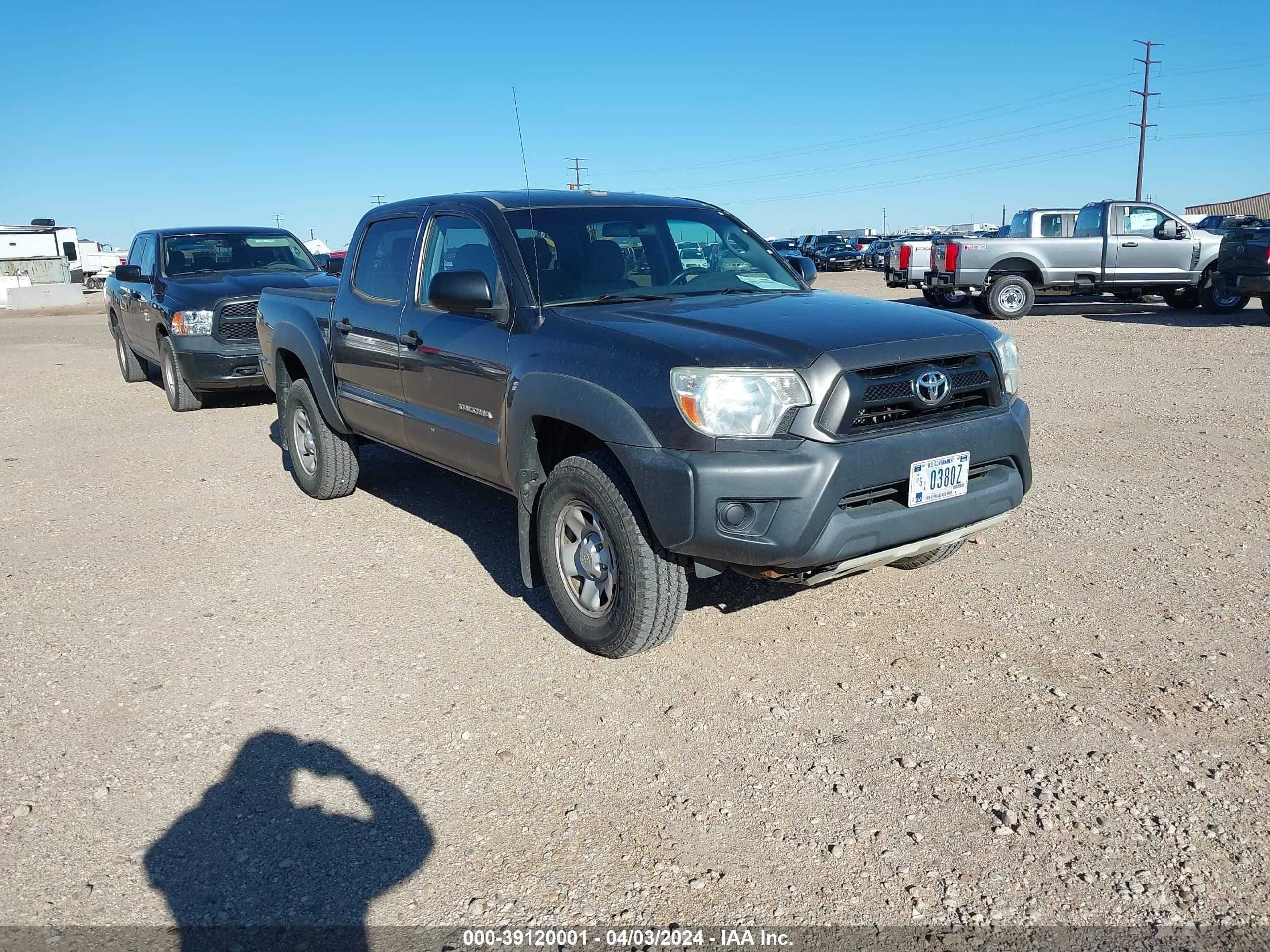 TOYOTA TACOMA 2014 5tflu4en0ex106332