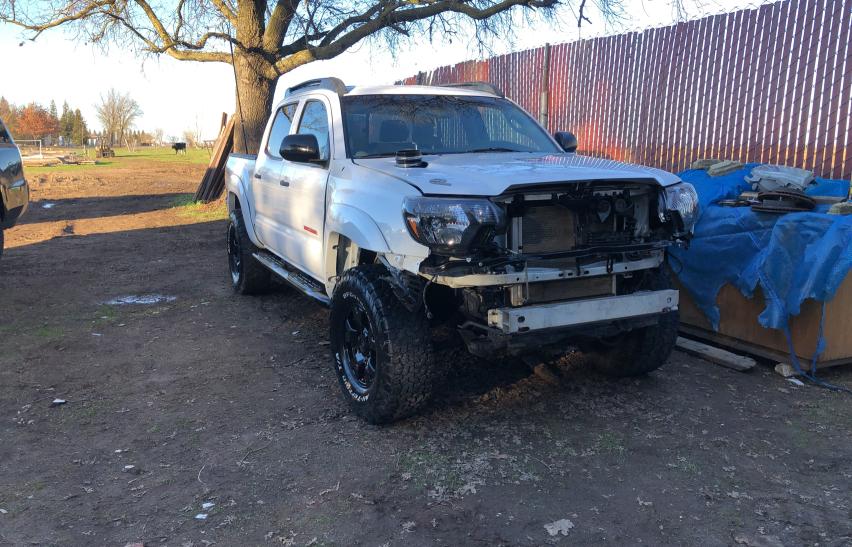 TOYOTA TACOMA DOU 2015 5tflu4en6fx114131