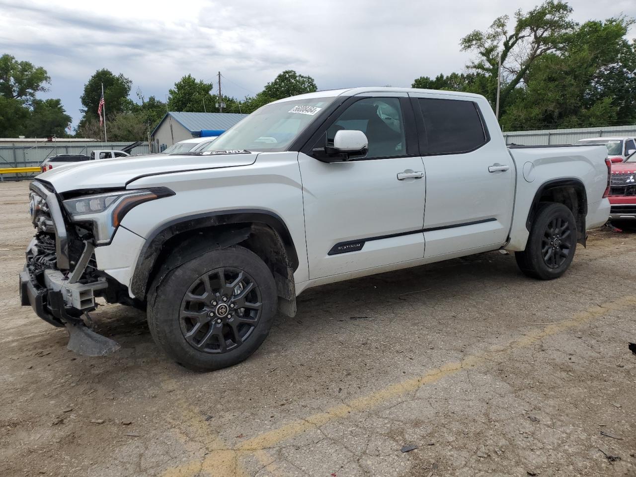 TOYOTA TUNDRA 2023 5tfnc5db0px014827