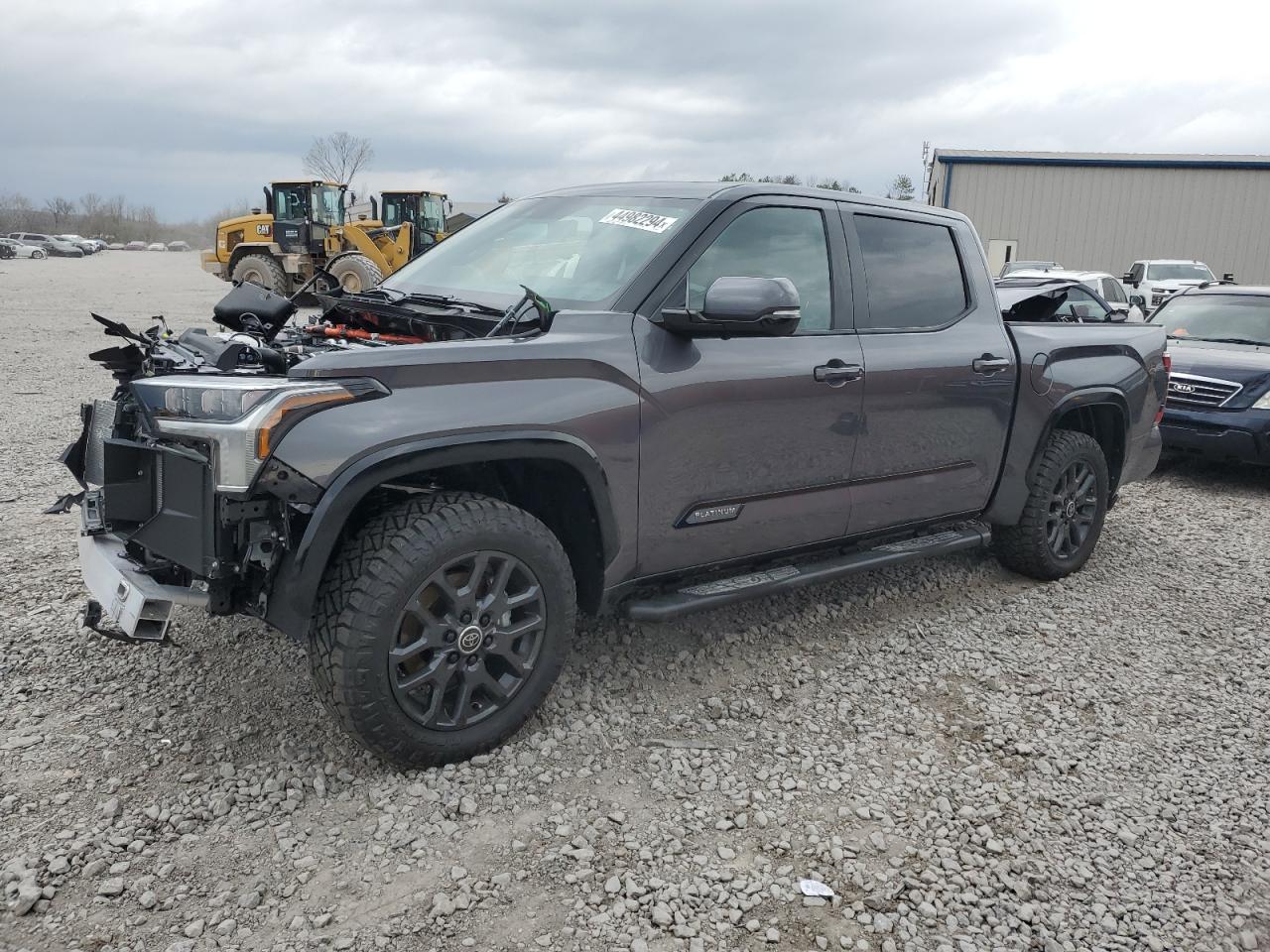 TOYOTA TUNDRA 2024 5tfnc5db1rx048519